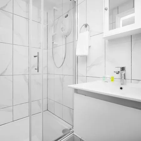 Luxury 2 Bedroom Apartment - Near City Centre - Wifi - Smart Tv 3Mr Birmingham Exterior photo