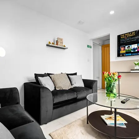 Luxury 2 Bedroom Apartment - Near City Centre - Wifi - Smart Tv 3Mr Birmingham Exterior photo