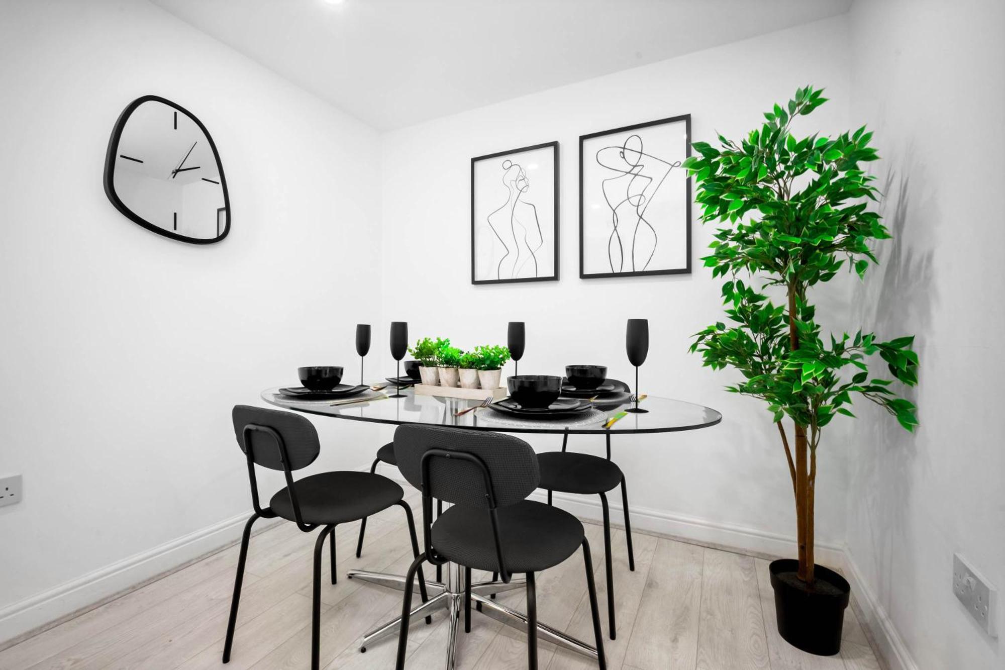 Luxury 2 Bedroom - Near Centre - Wifi - Smart Tv 3mr Apartment