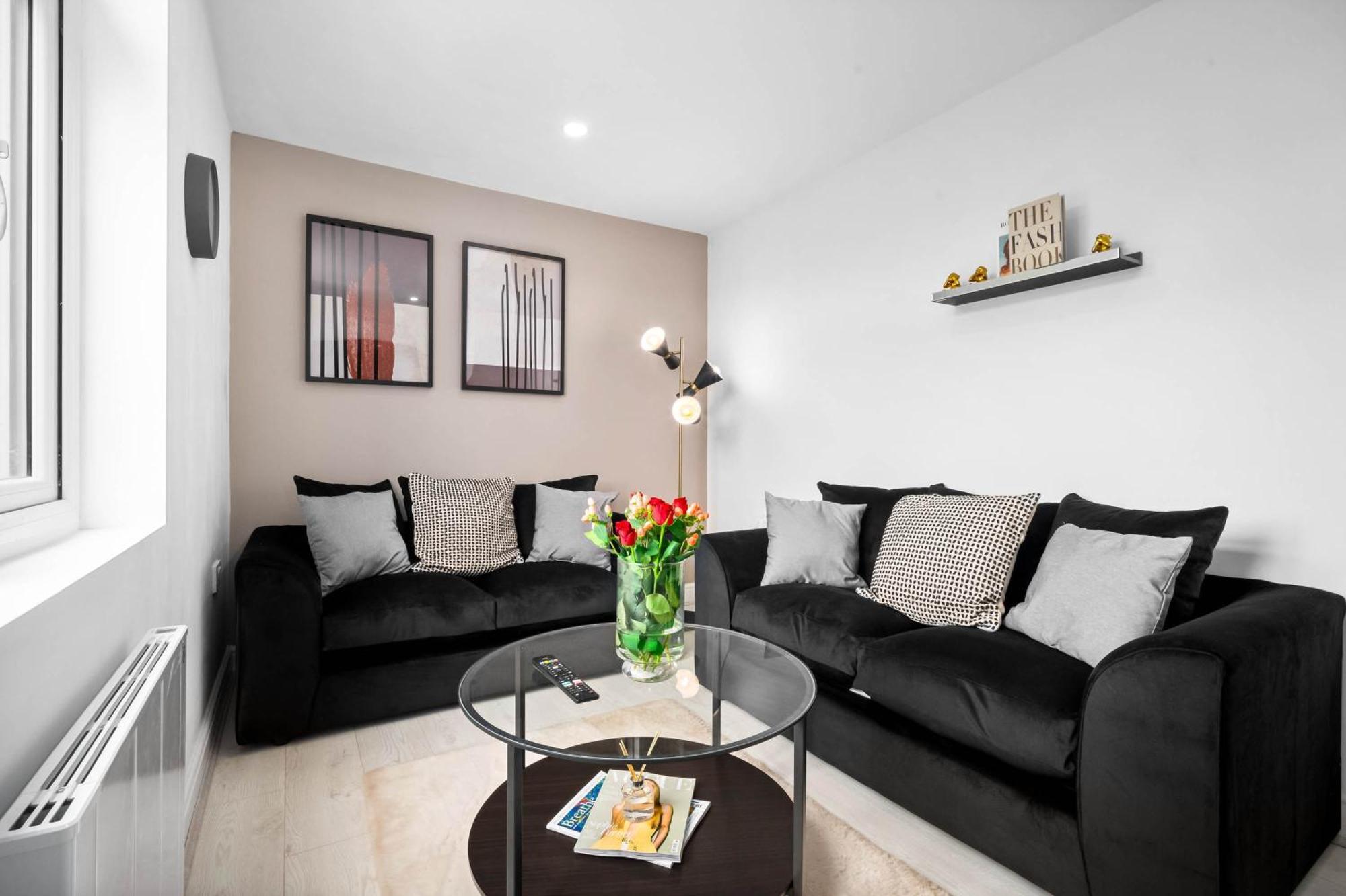 Luxury 2 Bedroom - Near Centre - Wifi - Smart Tv 3mr Apartment