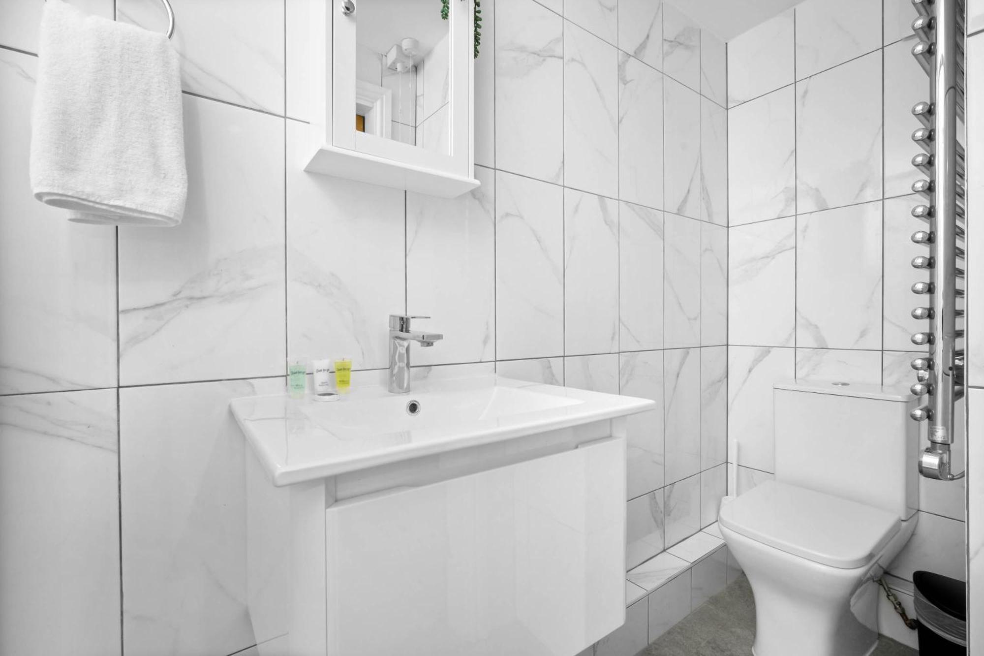 Luxury 2 Bedroom - Near Centre - Wifi - Smart Tv 3mr